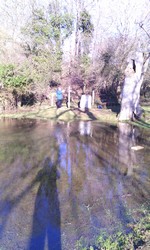 Replacing the finger signage at the source of the River Thames