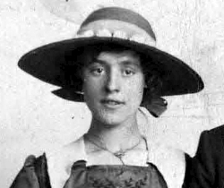 Violet Harper FREEMAN