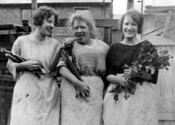 Mumfords 1926/27