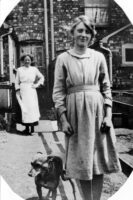 Walker Minnie Gladys C1920